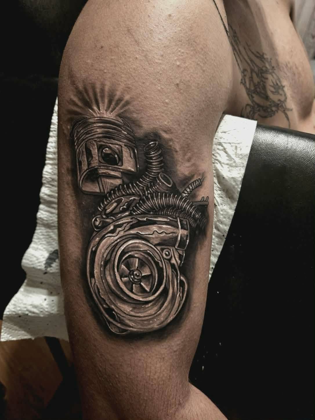 Mekanisk komposition — MAX TATTOO værk