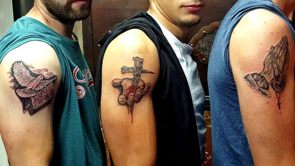 Symboler på armen — MAX TATTOO værk